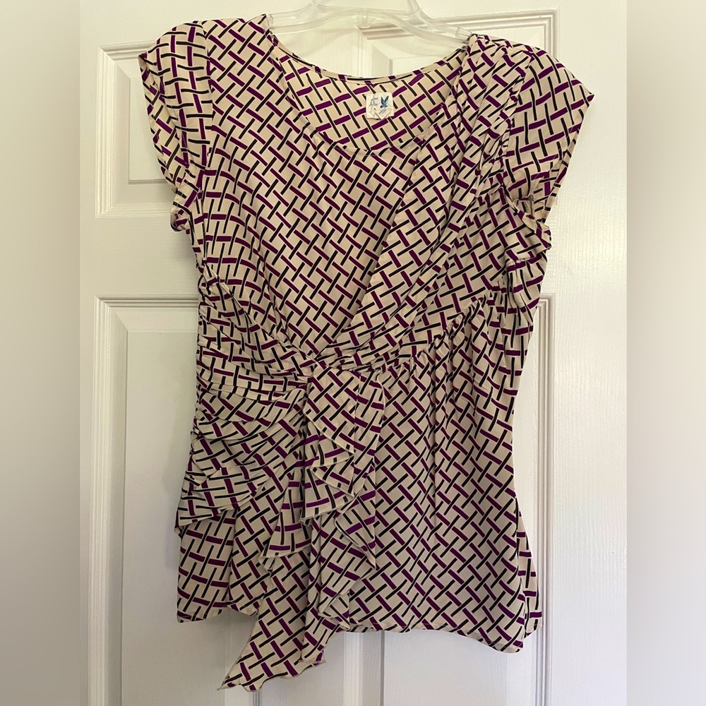 Anthropologie Geometric Print Top with front gathered detail